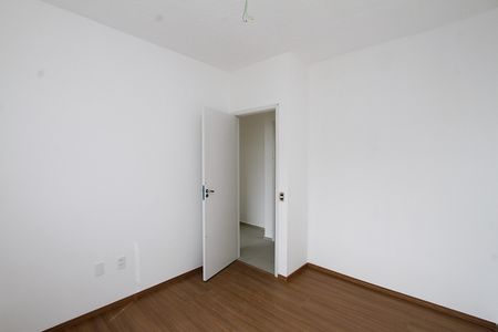 Apartamento à venda com 67m², 3 quartos e 2 vagasQuarto 2 