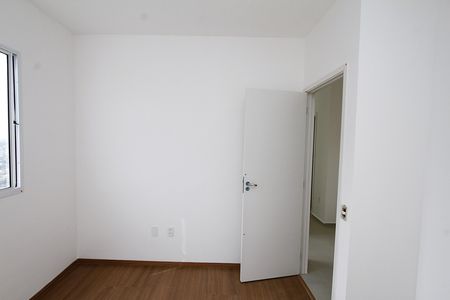 Apartamento à venda com 67m², 3 quartos e 2 vagasQuarto 2 