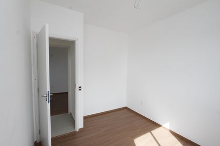 Apartamento à venda com 67m², 3 quartos e 2 vagasQuarto 2 