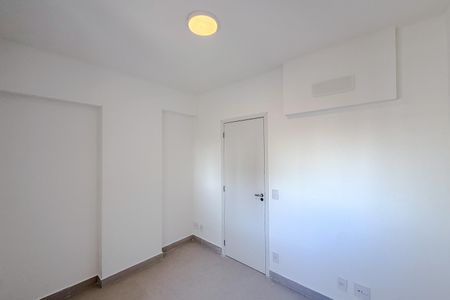 Apartamento para alugar com 73m², 2 quartos e 1 vaga