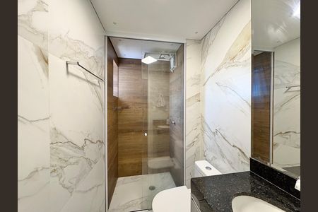 Banheiro de apartamento à venda com 2 quartos, 47m² em Vila Albertina, São Paulo