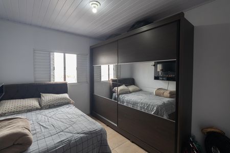 Casa à venda com 300m², 6 quartos e 1 vaga Casa à venda com 300m², 6 quartos e 1 vagaQuarto 4