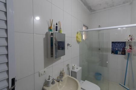 Casa à venda com 300m², 6 quartos e 1 vaga Casa à venda com 300m², 6 quartos e 1 vagaBanheiro