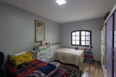 Casa à venda com 300m², 6 quartos e 1 vaga Casa à venda com 300m², 6 quartos e 1 vagaQuarto 3