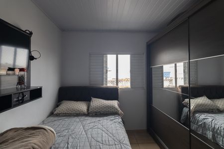 Casa à venda com 300m², 6 quartos e 1 vaga Casa à venda com 300m², 6 quartos e 1 vagaQuarto 4