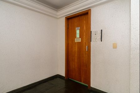 Área comum - Elevador de apartamento para alugar com 3 quartos, 110m² em Morro dos Ingleses, São Paulo