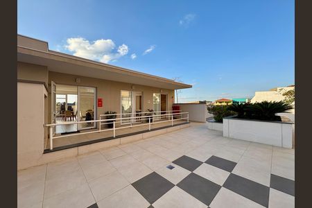 Apartamento para alugar com 54m², 2 quartos e 2 vagas Apartamento para alugar com 54m², 2 quartos e 2 vagasÁrea comum - Salão de Festas