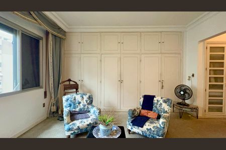 Apartamento para alugar com 330m², 3 quartos e 3 vagasSuíte 2