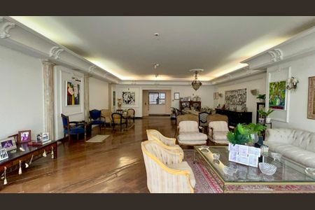 Apartamento para alugar com 330m², 3 quartos e 3 vagasSala