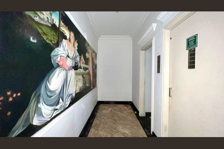 Apartamento para alugar com 330m², 3 quartos e 3 vagasHall social