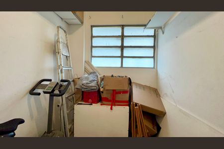 Apartamento para alugar com 330m², 3 quartos e 3 vagasQuarto de Serviço