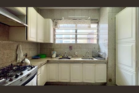 Cozinha de apartamento para alugar com 3 quartos, 330m² em Jardim Paulista, São Paulo