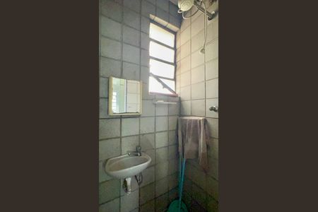Apartamento para alugar com 330m², 3 quartos e 3 vagasBanheiro de serviço