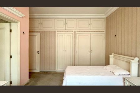 Apartamento para alugar com 330m², 3 quartos e 3 vagasSuíte 1