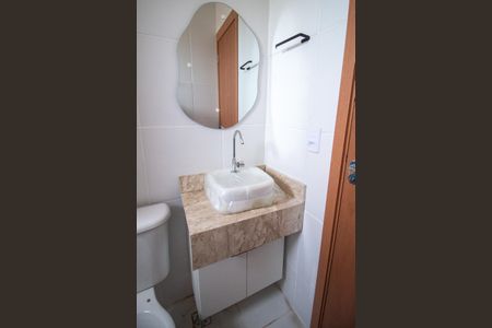 Apartamento para alugar com 45m², 2 quartos e 1 vaga Apartamento para alugar com 45m², 2 quartos e 1 vagaBanheiro