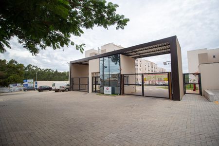 Apartamento para alugar com 45m², 2 quartos e 1 vaga Apartamento para alugar com 45m², 2 quartos e 1 vagaFachada