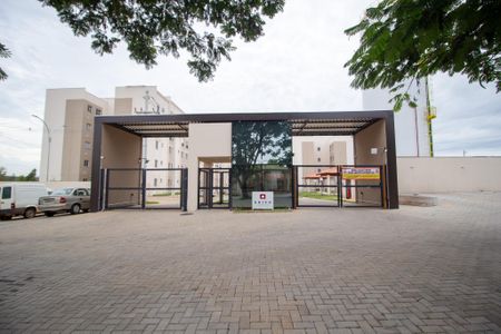 Fachada de apartamento para alugar com 2 quartos, 45m² em Santo Antônio, Votorantim