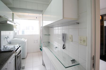 Apartamento à venda com 44m², 1 quarto e 1 vaga Apartamento à venda com 44m², 1 quarto e 1 vagaCozinha