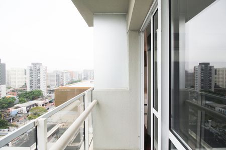 Apartamento à venda com 44m², 1 quarto e 1 vaga Apartamento à venda com 44m², 1 quarto e 1 vagaVaranda
