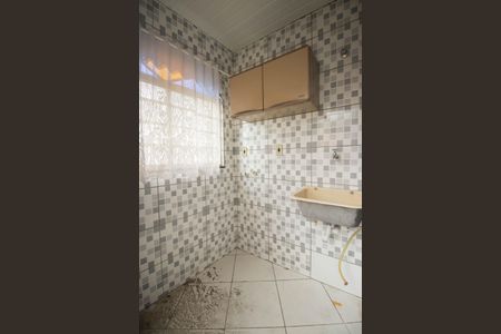 Cozinha e Área de Serviço de casa para alugar com 2 quartos, 100m² em Porto da Madama, São Gonçalo