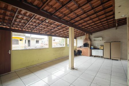 Casa para alugar com 100m², 2 quartos e 1 vaga Casa para alugar com 100m², 2 quartos e 1 vagaVaranda