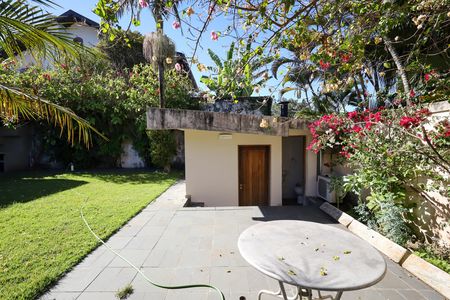 Casa para alugar com 560m², 3 quartos e 2 vagasJardim e Quintal