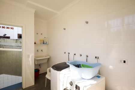 Casa para alugar com 560m², 3 quartos e 2 vagasQuarto de Serviço