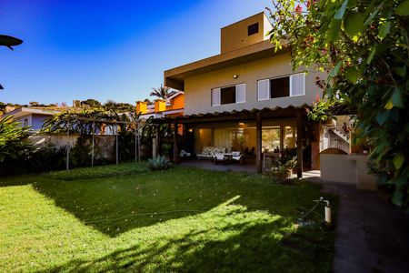 Casa para alugar com 560m², 3 quartos e 2 vagasJardim e Quintal