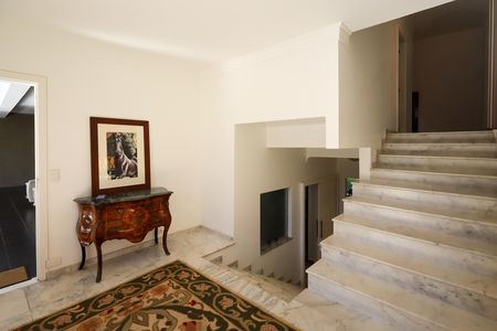 Casa para alugar com 560m², 3 quartos e 2 vagasHall de distribuição