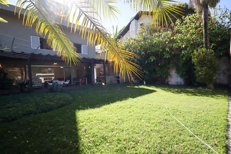 Casa para alugar com 560m², 3 quartos e 2 vagasJardim e Quintal