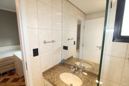 Apartamento para alugar com 115m², 3 quartos e 2 vagasQuarto 2 - Banheiro