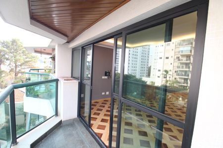 Apartamento para alugar com 115m², 3 quartos e 2 vagasSala - Varanda