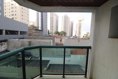 Apartamento para alugar com 115m², 3 quartos e 2 vagasQuarto 3 - Varanda