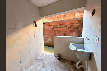 Casa para alugar com 241m², 1 quarto e sem vagaÁrea de Serviço