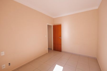 Apartamento para alugar com 72m², 2 quartos e 1 vaga Apartamento para alugar com 72m², 2 quartos e 1 vagaSuíte