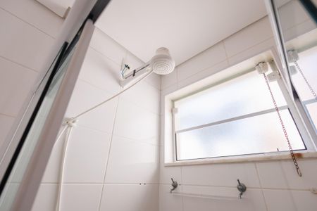 Apartamento para alugar com 72m², 2 quartos e 1 vaga Apartamento para alugar com 72m², 2 quartos e 1 vagaBanheiro da Suíte