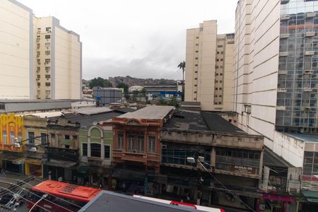Vista de apartamento para alugar com 1 quarto, 60m² em Centro, Niterói