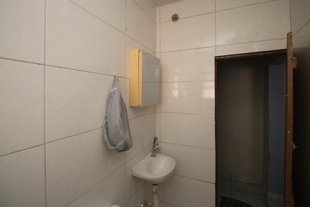 Banheiro de casa para alugar com 1 quarto, 45m² em Vila Nova Mazzei, São Paulo