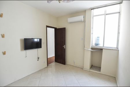Apartamento à venda com 153m², 4 quartos e 1 vaga Apartamento à venda com 153m², 4 quartos e 1 vagaSuíte