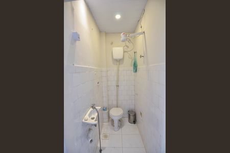 Apartamento à venda com 153m², 4 quartos e 1 vaga Apartamento à venda com 153m², 4 quartos e 1 vagaBanheiro da Suíte