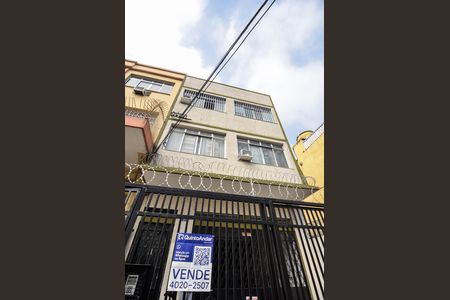 Apartamento à venda com 153m², 4 quartos e 1 vaga Apartamento à venda com 153m², 4 quartos e 1 vagaFachada