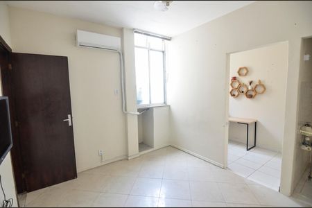Apartamento à venda com 153m², 4 quartos e 1 vaga Apartamento à venda com 153m², 4 quartos e 1 vagaSuíte