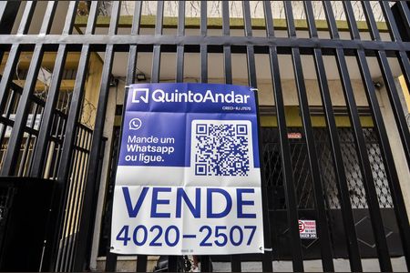 Apartamento à venda com 153m², 4 quartos e 1 vaga Apartamento à venda com 153m², 4 quartos e 1 vagaPlaca