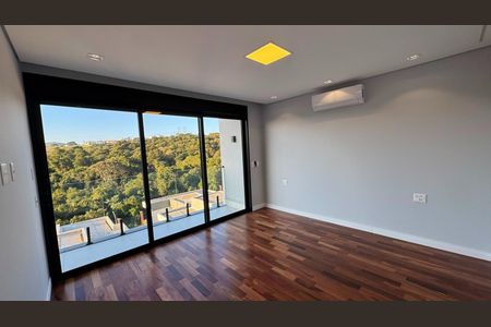 Casa à venda com 350m², 4 quartos e 3 vagas Casa à venda com 350m², 4 quartos e 3 vagasFoto 13