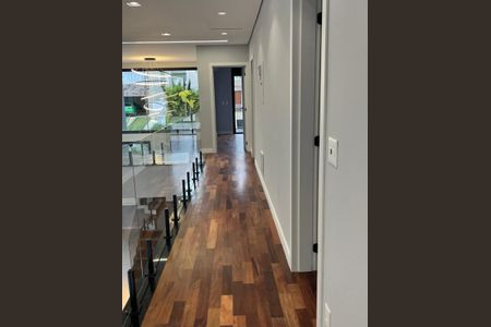 Casa à venda com 350m², 4 quartos e 3 vagas Casa à venda com 350m², 4 quartos e 3 vagasFoto 12