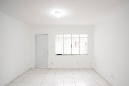 Casa para alugar com 129m², 3 quartos e 1 vagaSala