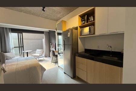 Studio à venda com 33m², 1 quarto e 1 vaga Studio à venda com 33m², 1 quarto e 1 vagaSala / Quarto
