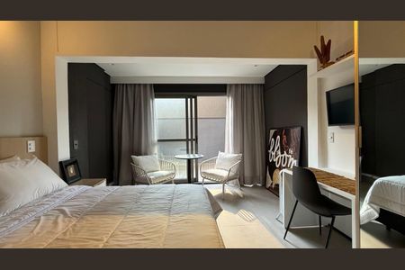 Studio à venda com 33m², 1 quarto e 1 vaga Studio à venda com 33m², 1 quarto e 1 vagaSala / Quarto