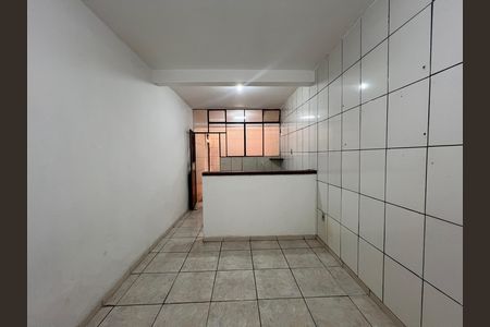 Casa para alugar com 1 quarto, 40m² em Jardim Guanabara, Belo Horizonte
