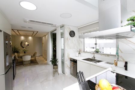 Apartamento à venda com 130m², 4 quartos e 4 vagasCozinha